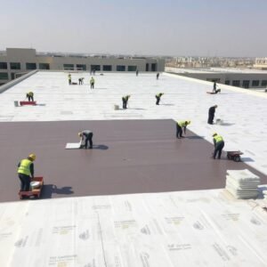 خدمات عزل الأسطح للمباني التجارية في مبارك الكبير